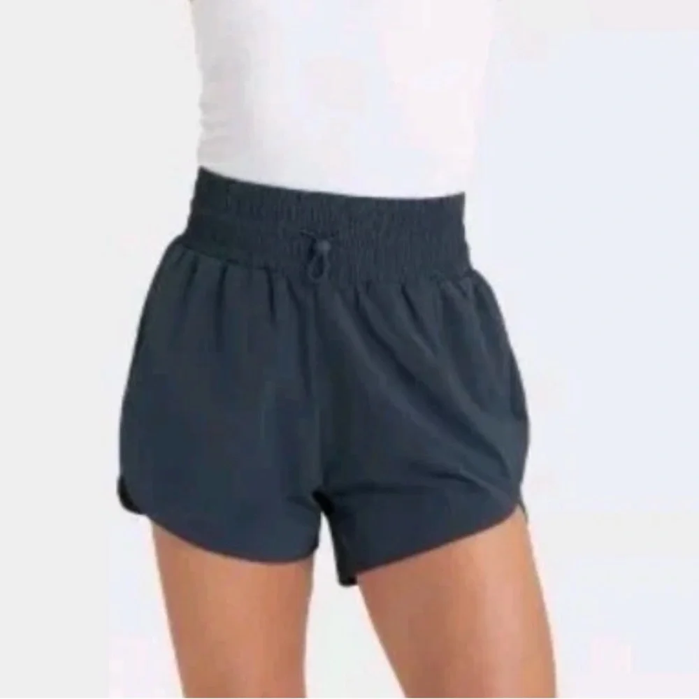 BUNDLE of 2 - All in Motion Women’s High Rise Flex Shorts Black Size Medium NWT - Picture 2 of 5